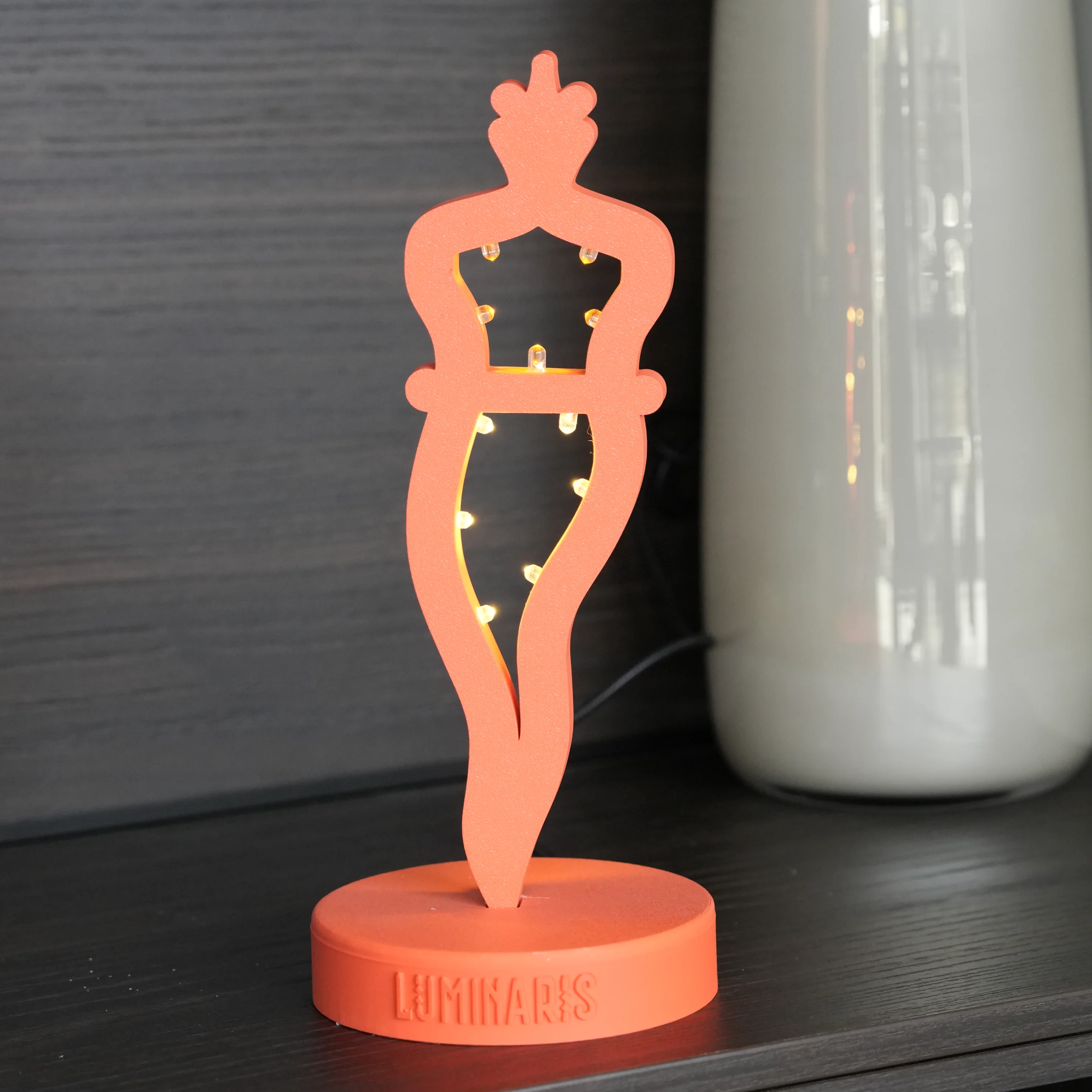 Lampada Corno Portafortuna – Tradizione e design in luce LED